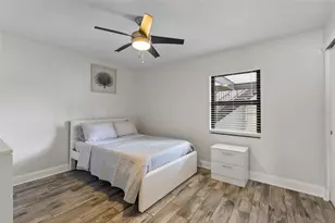 3909 W Cleveland St, Tampa, FL 33609 - Photo 11