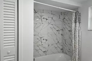 5813 Chapman Dr, New Port Richey, FL 34652 - Photo 15