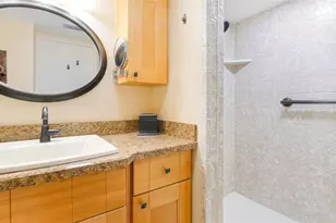 7150 Sunset, Saint Pete Beach, FL 33706 - Photo 11