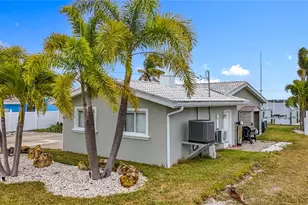 533 Johns Pass Ave, Madeira Beach, FL 33708 - Photo 3