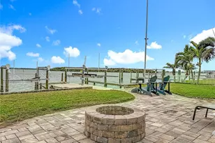 533 Johns Pass Ave, Madeira Beach, FL 33708 - Photo 11