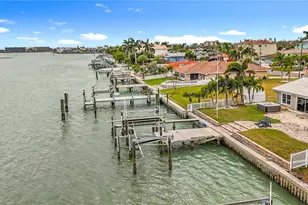 533 Johns Pass Ave, Madeira Beach, FL 33708 - Photo 25