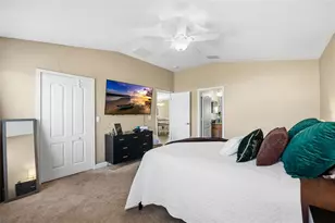 10019 Newminster Loop, Ruskin, FL 33573 - Photo 17