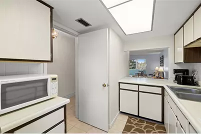 100 Glennes Lane #207, Dunedin, FL 34698 - Photo 15