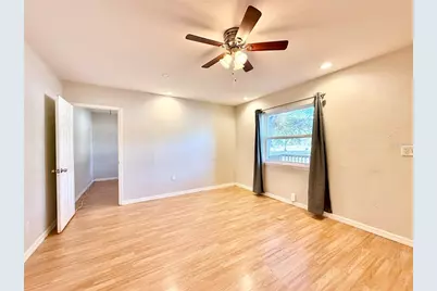 2226 46th Avenue N, Saint Petersburg, FL 33714 - Photo 7