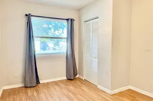2226 46th Ave N, Saint Petersburg, FL 33714 - Photo 9