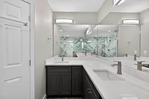 1819 13th Ave S, Saint Petersburg, FL 33712 - Photo 43