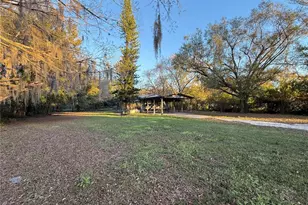 2130 Dawn Heights Dr, Lakeland, FL 33801 - Photo 19