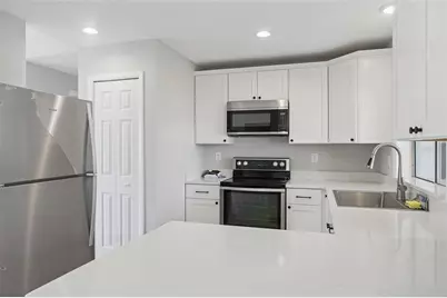 12203 Lamont Drive, Spring Hill, FL 34608 - Photo 17