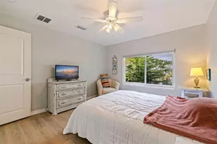 1140 49th Ave N, Saint Petersburg, FL 33703 - Photo 15