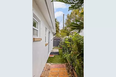 1140 49th Avenue N, Saint Petersburg, FL 33703 - Photo 27