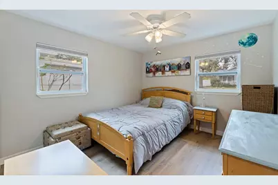 1140 49th Avenue N, Saint Petersburg, FL 33703 - Photo 21