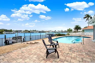 5675 Bayview Drive, Seminole, FL 33772 - Photo 27