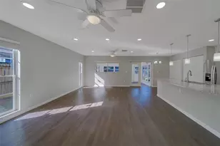 1790 E Orangeside Rd, Palm Harbor, FL 34683 - Photo 23