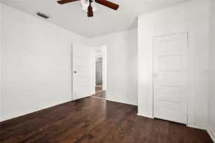 211 E Cluster Ave, Tampa, FL 33604 - Photo 9