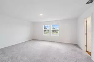 35412 Eastbrook Ave, Zephyrhills, FL 33541 - Photo 9