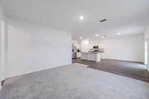 35412 Eastbrook Ave, Zephyrhills, FL 33541 - Photo 21