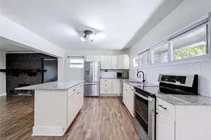 5808 Woodrow Wilson Blvd NE, Saint Petersburg, FL 33703 - Photo 7