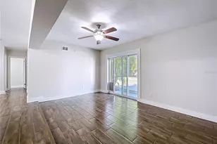 5808 Woodrow Wilson Blvd NE, Saint Petersburg, FL 33703 - Photo 17