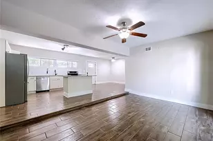5808 Woodrow Wilson Blvd NE, Saint Petersburg, FL 33703 - Photo 13