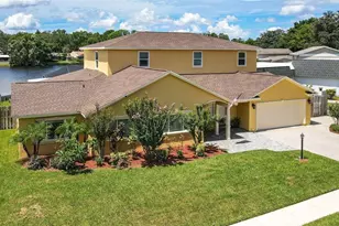 11606 Lipsey Rd, Tampa, FL 33618 - Photo 3