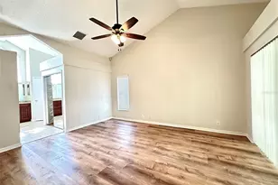 1533 Cumberland Ct W, Palm Harbor, FL 34683 - Photo 15