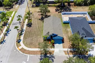 813 Cristelle Jean Dr, Ruskin, FL 33570 - Photo 73