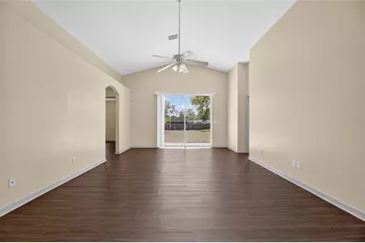 813 Cristelle Jean Drive, Ruskin, FL 33570 - Photo 25