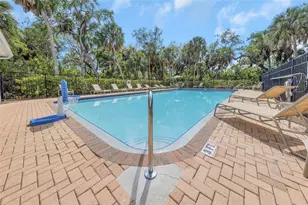 809 Tennyson Mill Cir, Tampa, FL 33619 - Photo 39