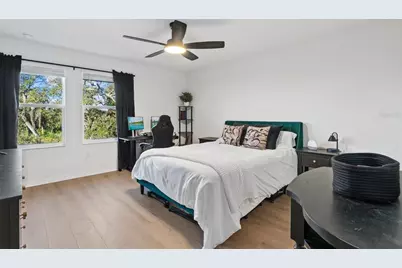 809 Tennyson Mill Circle, Tampa, FL 33619 - Photo 23