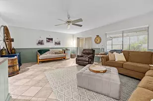 2392 Hanover Dr, Dunedin, FL 34698 - Photo 7