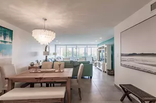 1125 W Peppertree Dr, Sarasota, FL 34242 - Photo 5