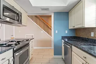 3409 Arbor Oaks Ct, Tampa, FL 33614 - Photo 5