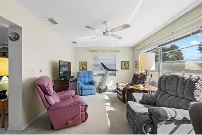 1602 Hovington Circle, Sun City Center, FL 33573 - Photo 13