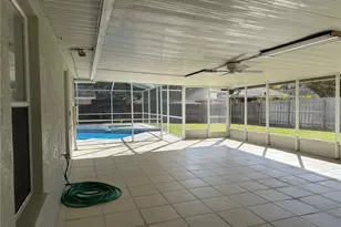 18230 Dolly Brook Ln, Lutz, FL 33549 - Photo 29