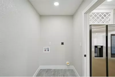 9061 Sunrise Drive, Largo, FL 33773 - Photo 27