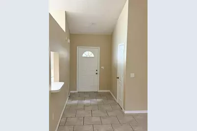 650 Lakemont Drive, Brandon, FL 33510 - Photo 3