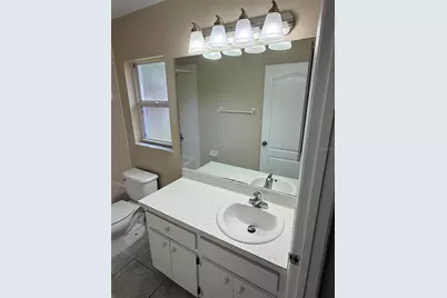 650 Lakemont Drive, Brandon, FL 33510 - Photo 7