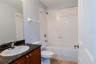 8208 Downpatrick Ct, Tampa, FL 33610 - Photo 15