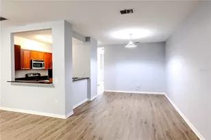 8208 Downpatrick Ct, Tampa, FL 33610 - Photo 5