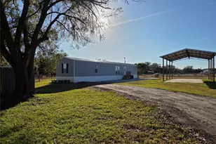 4901 Vaughn Rd, Plant City, FL 33565 - Photo 3
