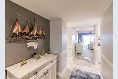 1055 W Peppertree Drive #805AA, Sarasota, FL 34242 - Photo 3