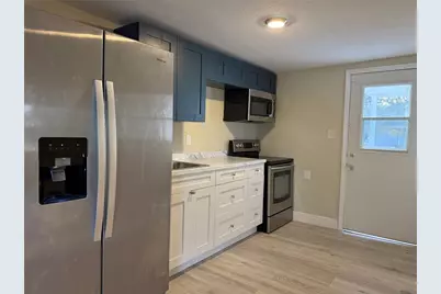 9624 N 12th Street, Tampa, FL 33612 - Photo 7