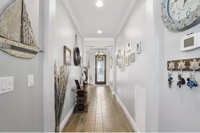 19421 Long Lake Ranch Boulevard, Lutz, FL 33558 - Photo 11