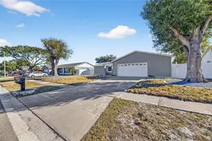 4016 Orangefield Pl, Valrico, FL 33596 - Photo 3