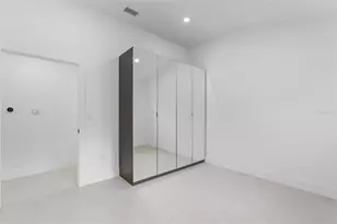 131 Toledo Way NE, Saint Petersburg, FL 33704 - Photo 41