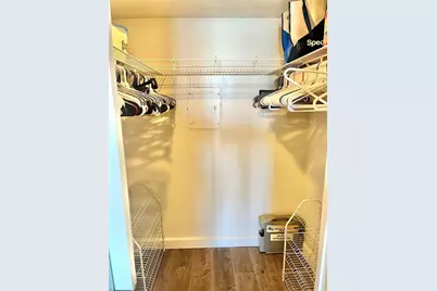 4550 Cove Circle #804, Saint Petersburg, FL 33708 - Photo 21