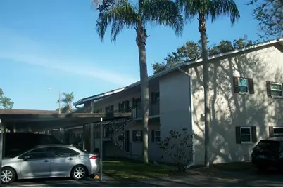 9821 113th Street #104, Seminole, FL 33772 - Photo 1