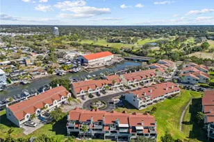 2392 Hanover Dr, Dunedin, FL 34698 - Photo 47