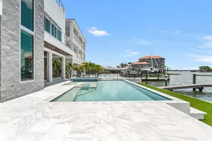 905 Bay Point Dr, Madeira Beach, FL 33708 - Photo 67